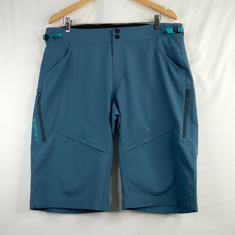 Yeti Cycles Mens XL Blue Mountain Bike MTB Trail Shorts Adjustable Waist Pockets